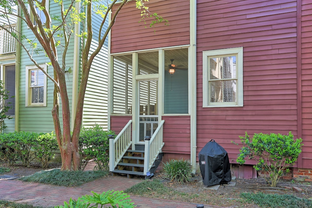 Quiet Historic Corner Home Near Downtown
