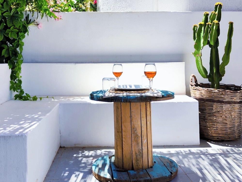 Umayra Otel