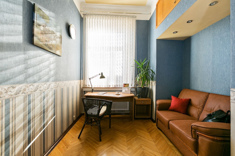 GM Apartment Serafimovicha 2-415