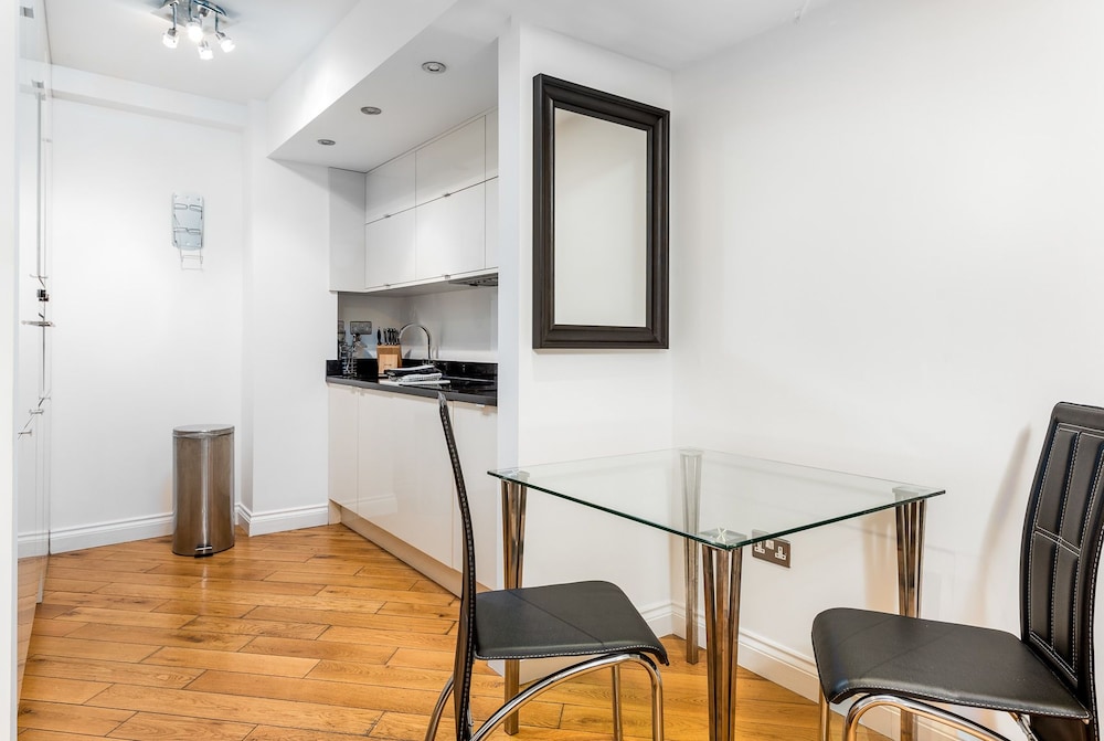 Nell Gwynn House Apartments