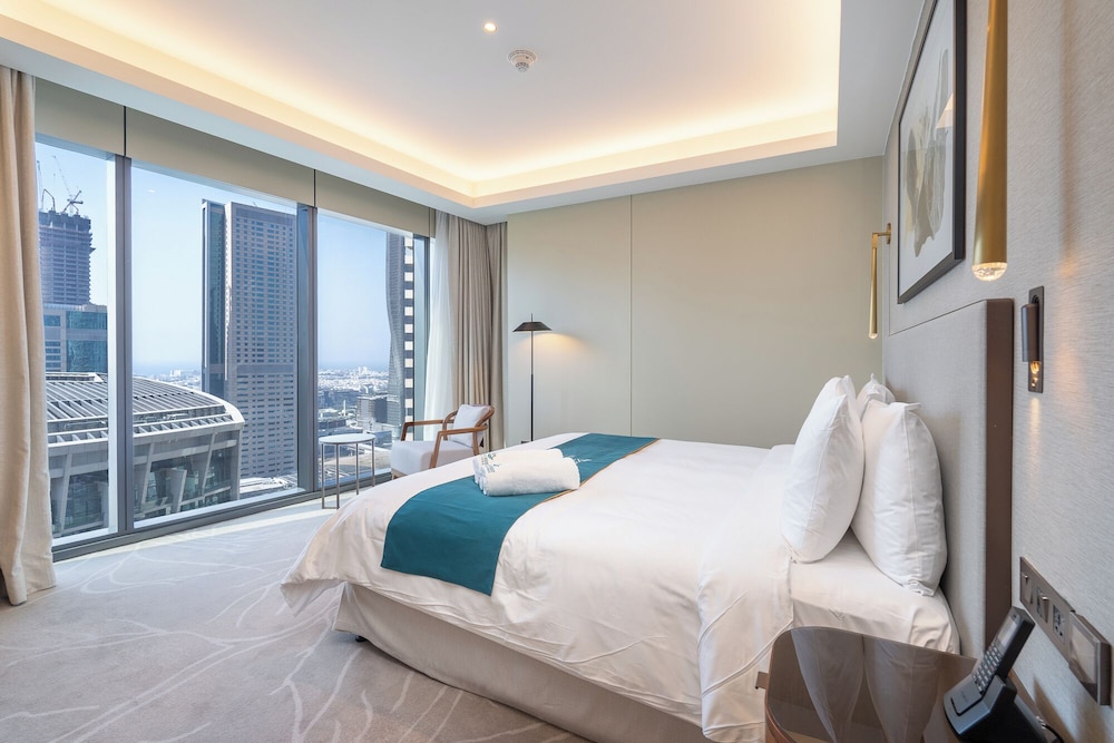 Address Residences Dubai Opera - Burj Khalifa City Views 2 & 3-Bedroom Apartment 1 minute walk to Burj Khalifa, Dubai Mall, Dubai Fountain by Heaven Crest