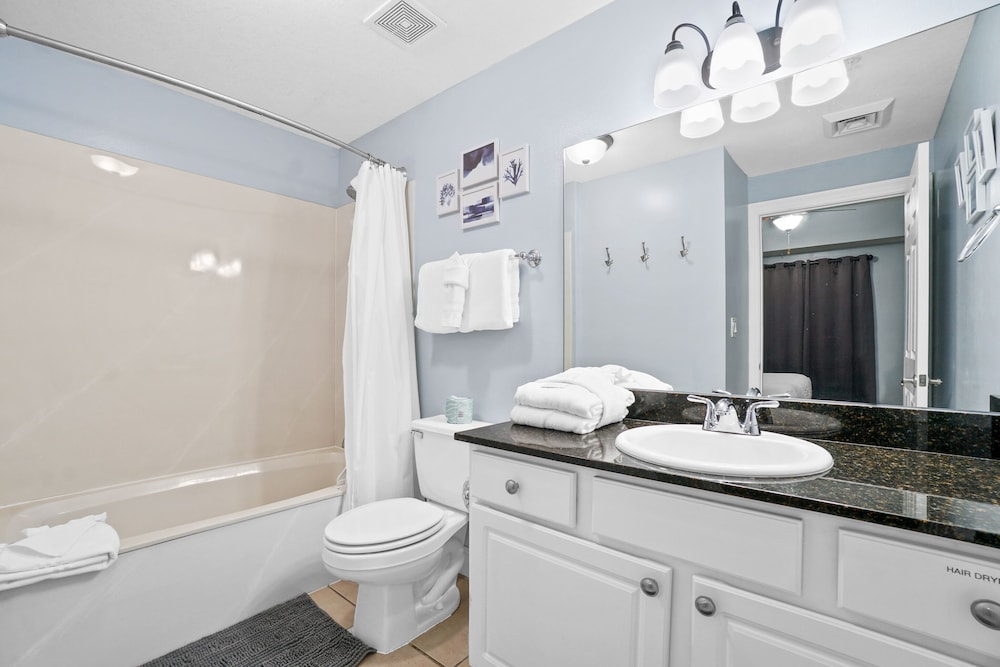 Calypso Beach Resort by Panhandle Getaways