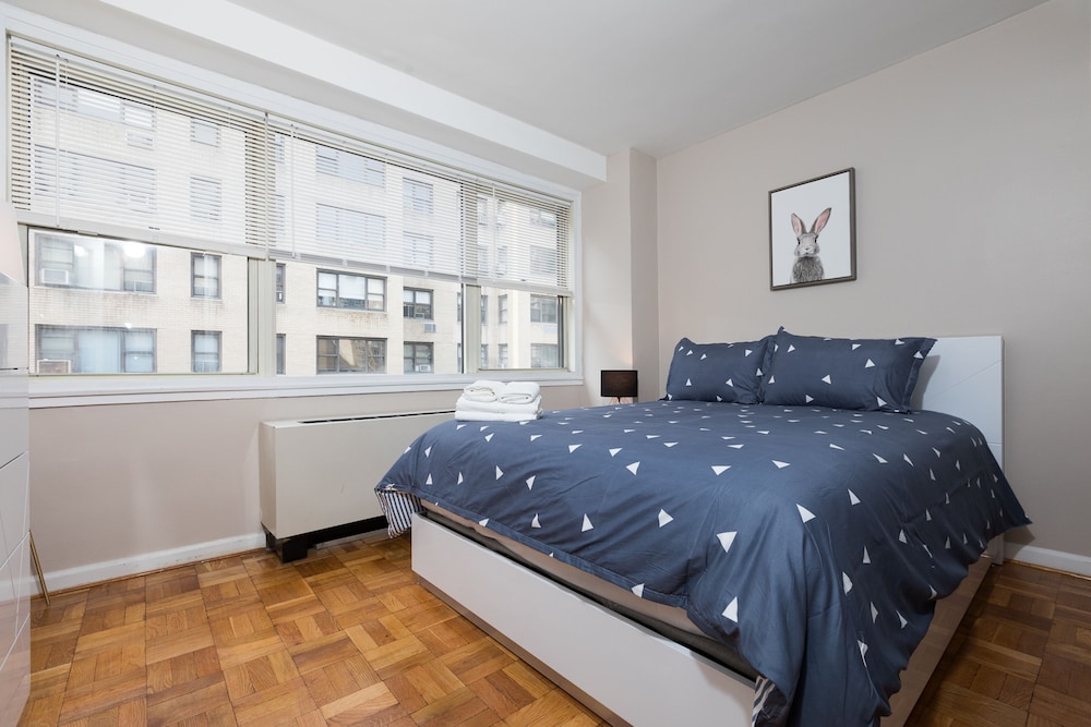 2 Bed Apt Ideally Located in UES of Manhattan