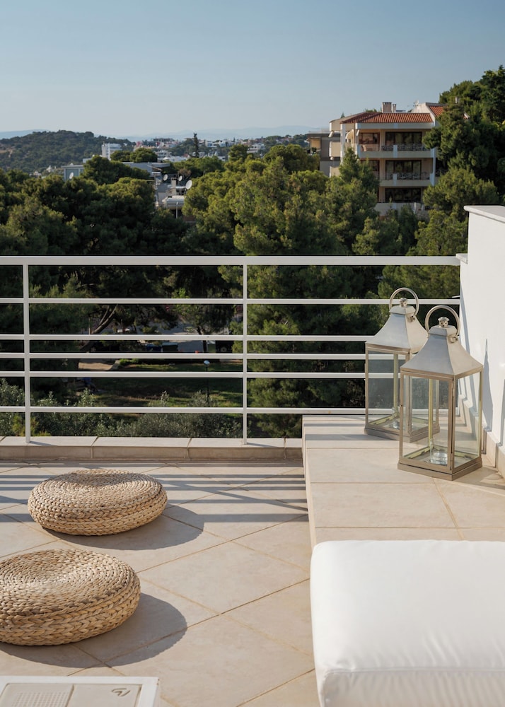 Vouliagmeni Exclusive Residence