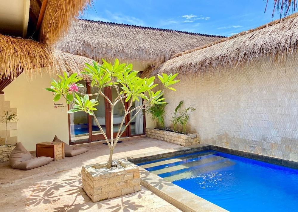 VILLA NAKA