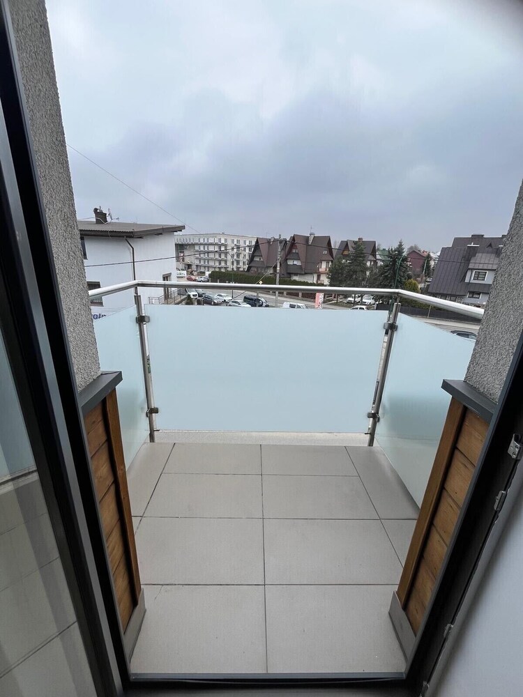 Apartament KOLEJOVA 20 z sypialnią