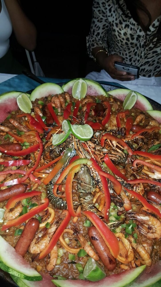 Luz de Luna Hotel & Spanish Restaurant