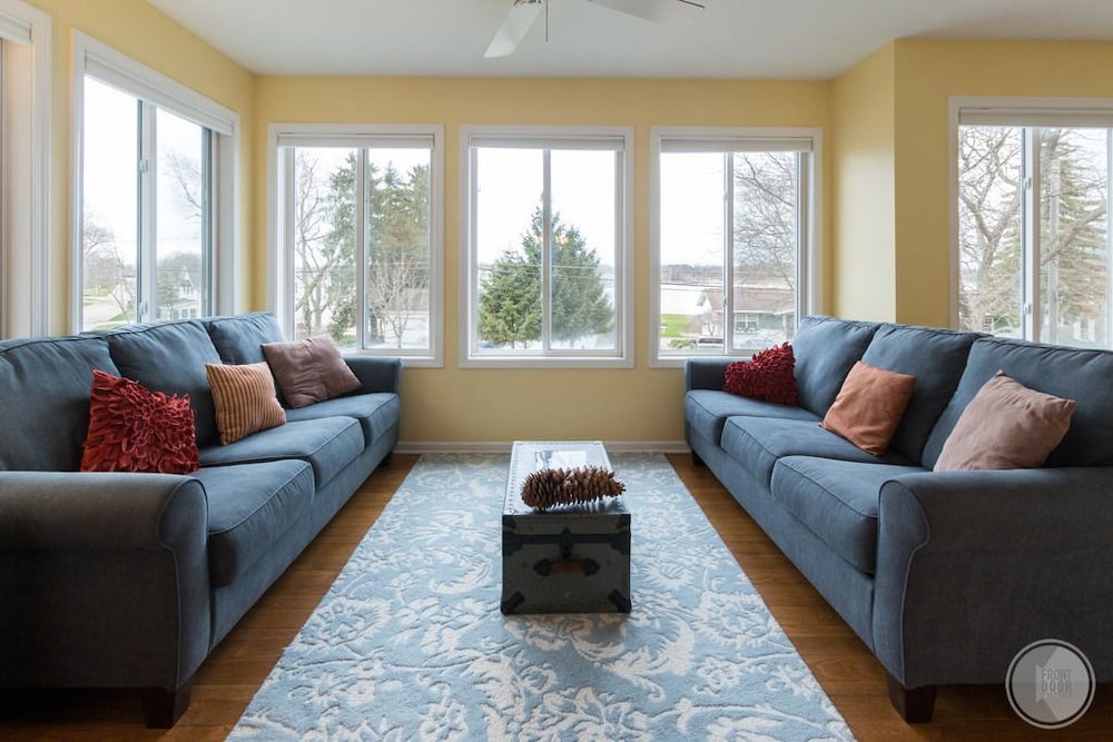 Bay View Loft