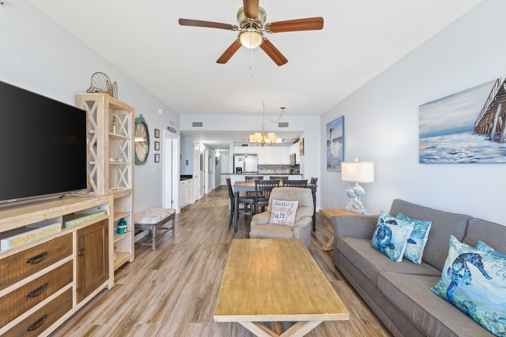 Calypso Beach Resort by Panhandle Getaways