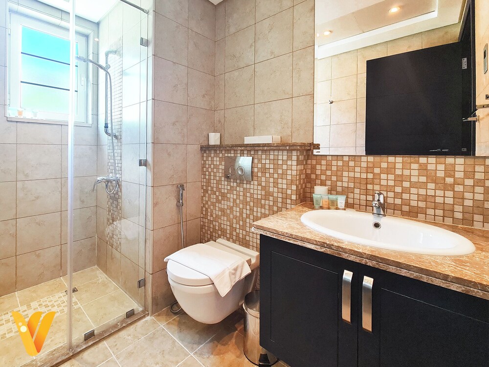 Venduras- Luxe 3BR Villa Jumeirah Park