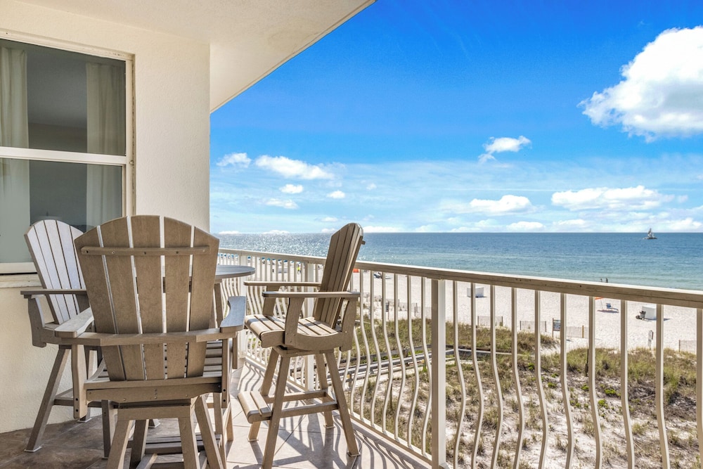 Emerald Key by Southern Vacation Rentals