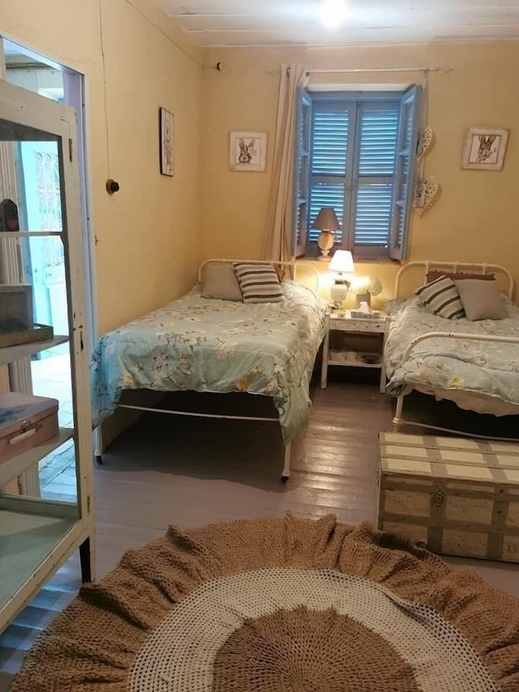 Holiday House Prodromos