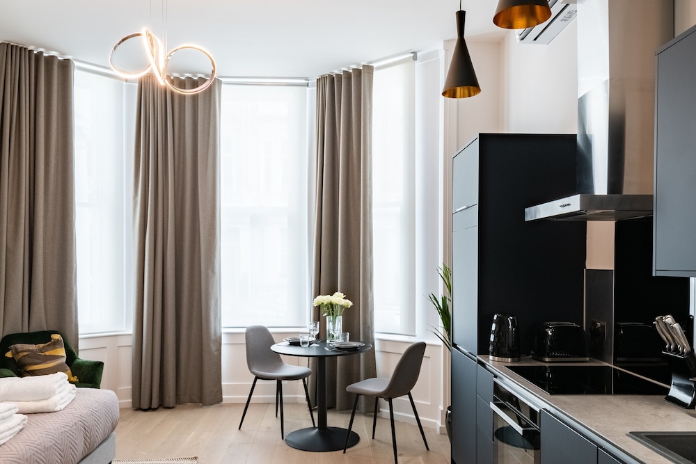 South Kensington Apartments