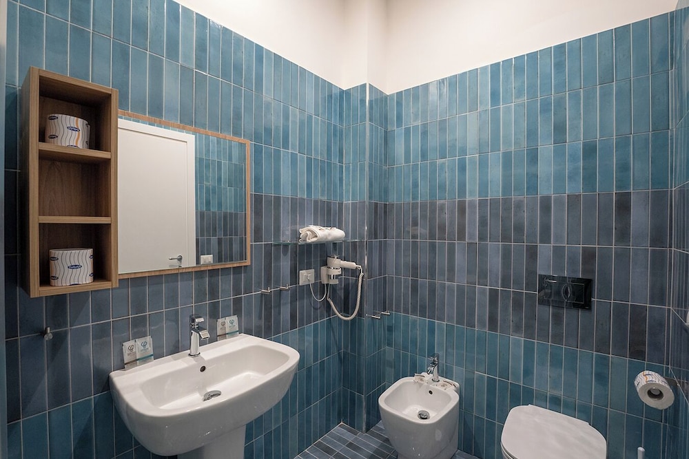 H. G. Boutique Toledo Napoli Centro by ClaPa Group Dislocated Hospitality