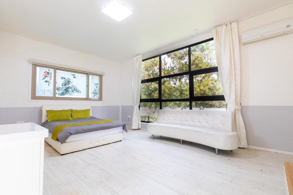 Gapyeong Yeolhodang Pension view 4