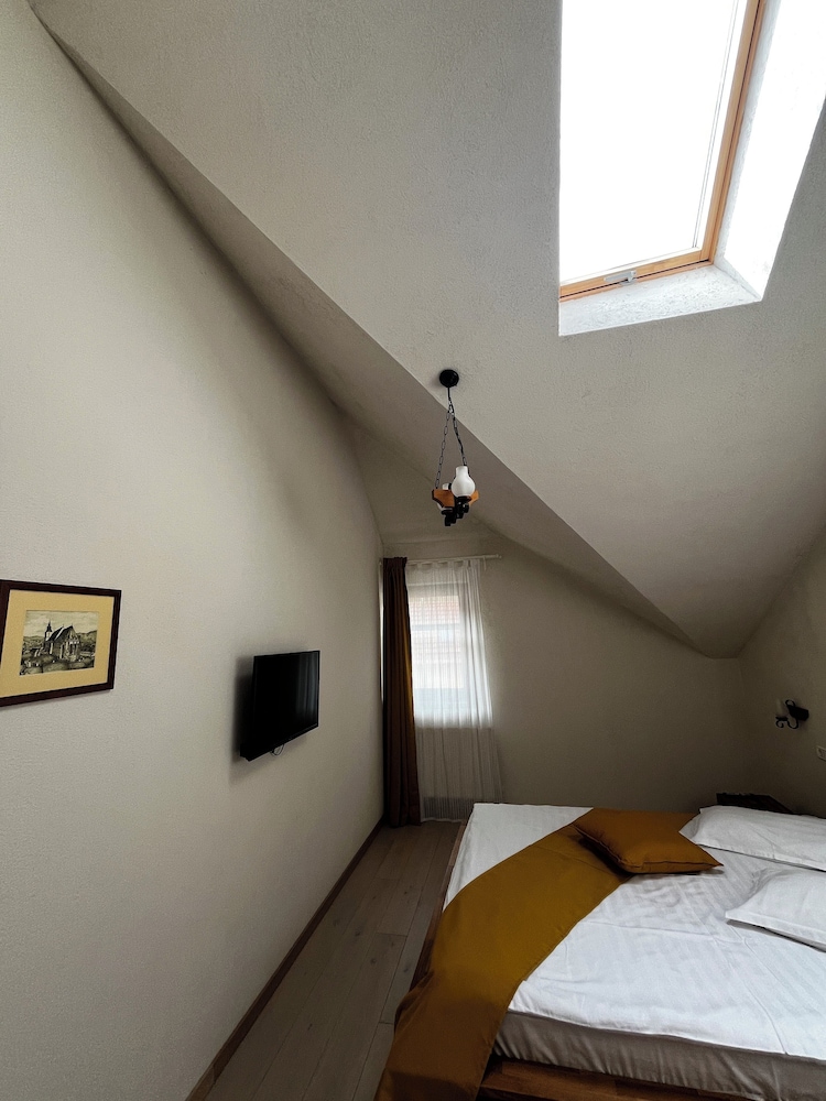 Charming Apartment City Escape
