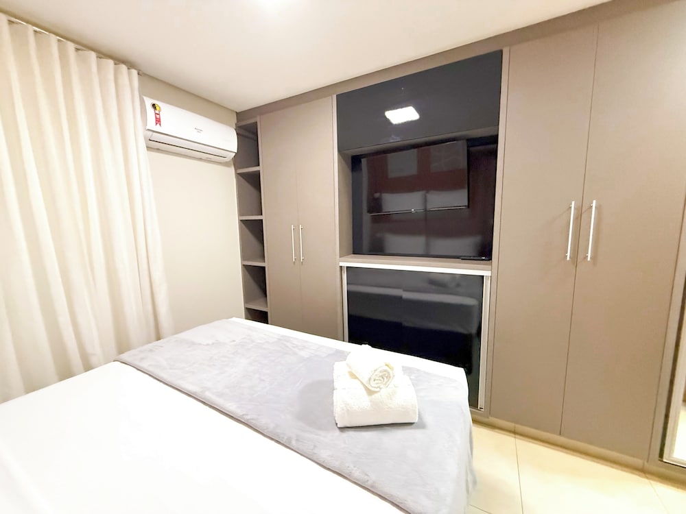 STAY Live Tower Lozandes