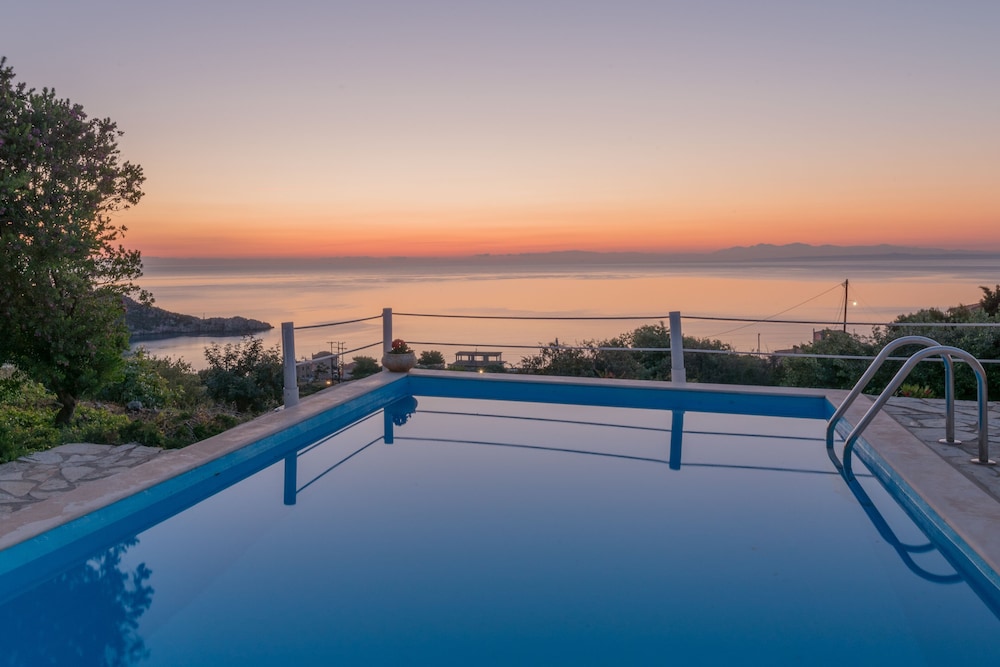 Orfos Villas