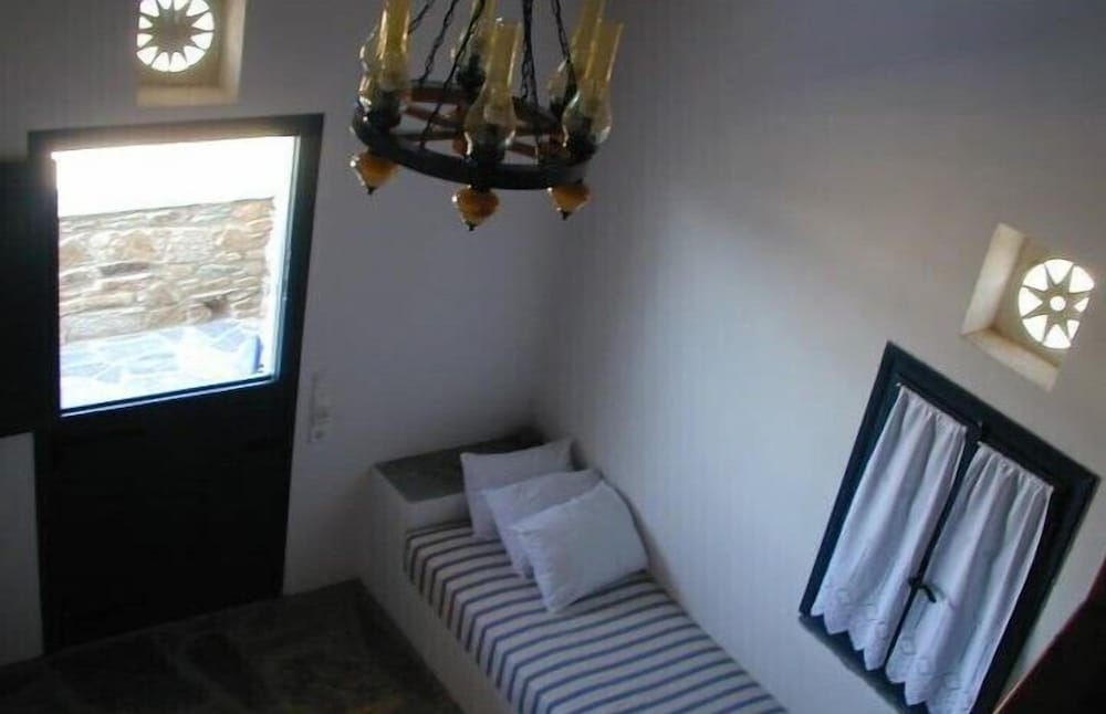 Anemismata Apartments view 3