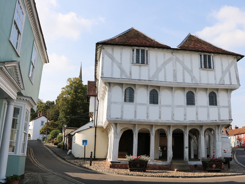 Flink's Barn
