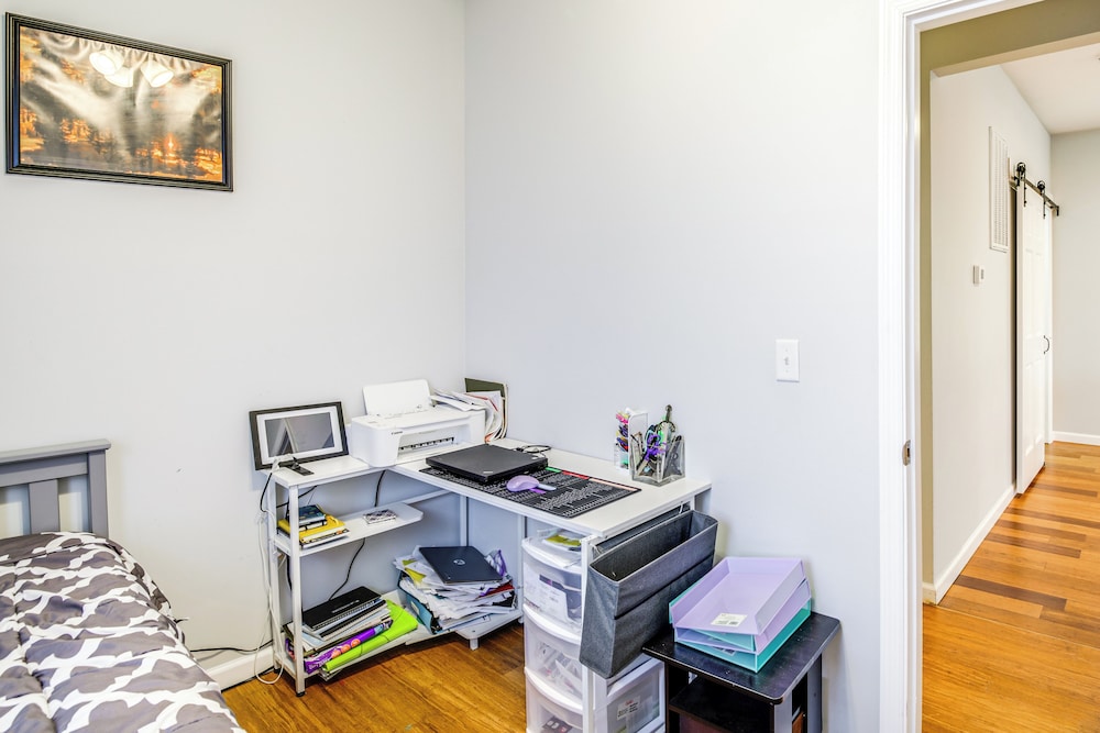 3 Mi to Dtwn: Updated Retreat in Indianapolis!