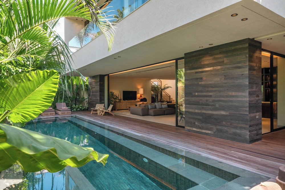 Villa Fiji