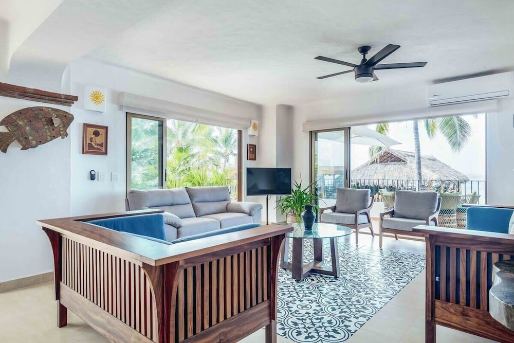 Ocean View 2Br Condo-balcony-beach-pool - 214