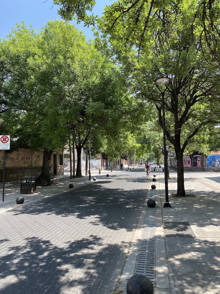 Monoambiente En Excelente Ubicación