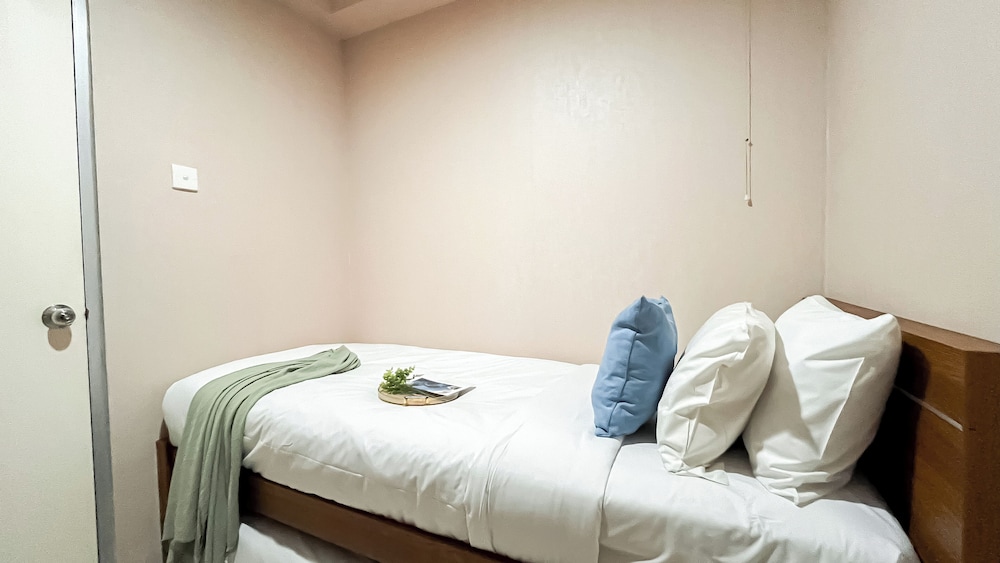 Simply 2Br Apartment At Green Bay Pluit