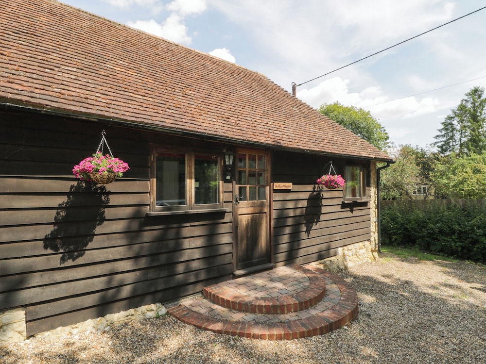 Maidstone Vacations - Bolton Barn - Property Image 2