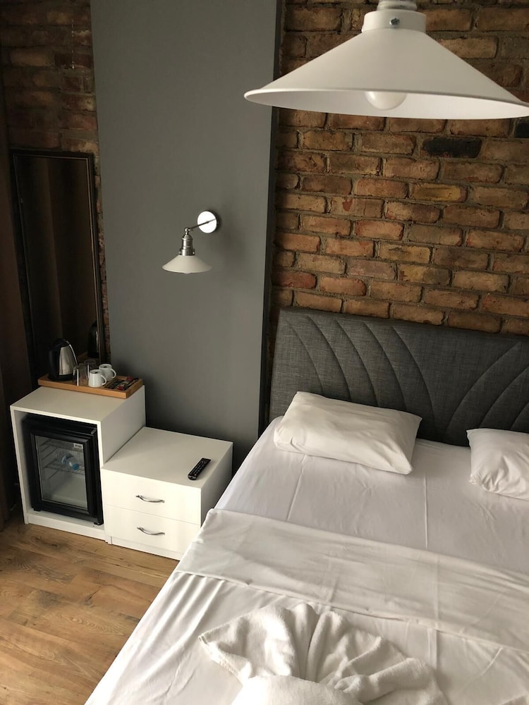 Utarit Taksim - Image 6