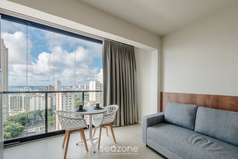 Stay With Style and Convenience in Salvador LIV