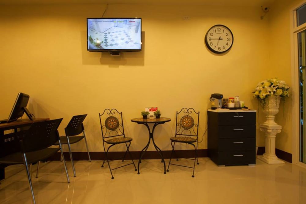 Chiang Kham Grand Villa