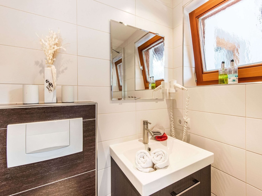 Nice Apartment in Umhausen With a Terrace