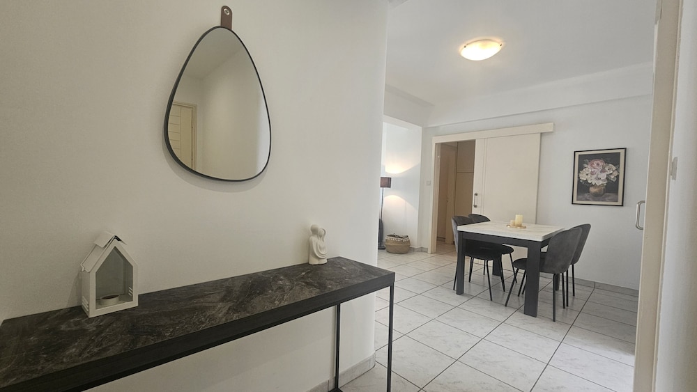 53 NIC - Stay Elion Apartment