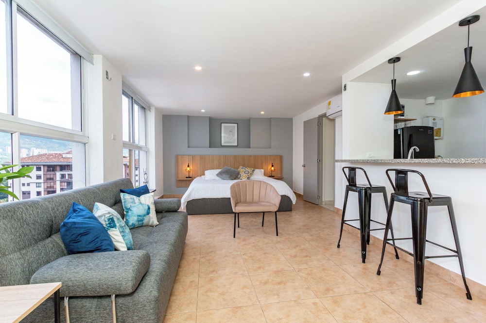 Edificio Casa Roma by Host Medellin