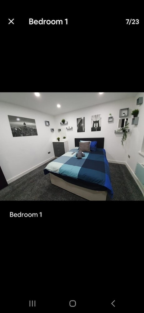 3 Bedrooms Apartments Near Town Center