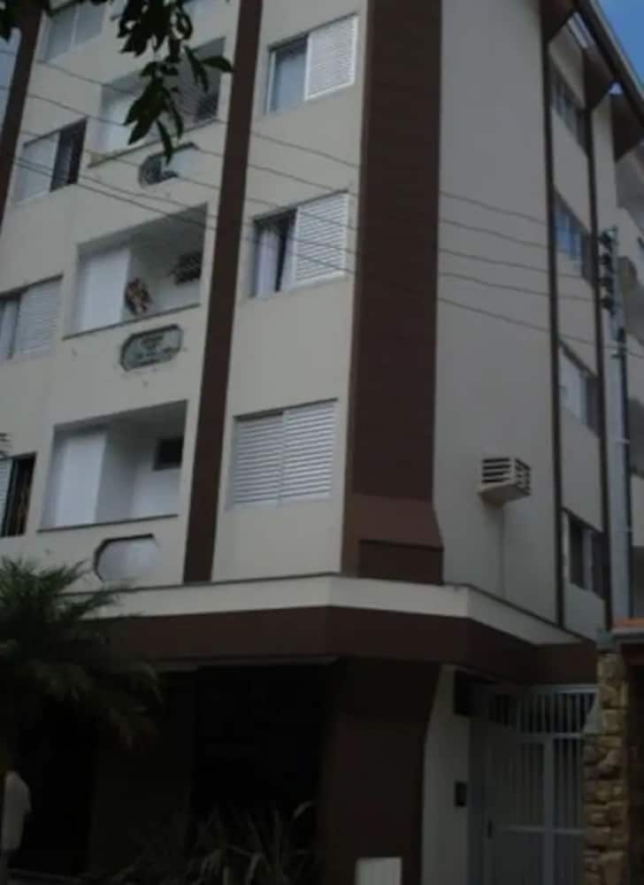 Apto Praia Central Camburiu