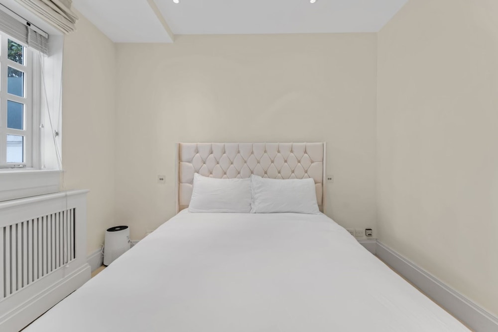 The Belgravia Place - Stunning Bright 2bdr Home