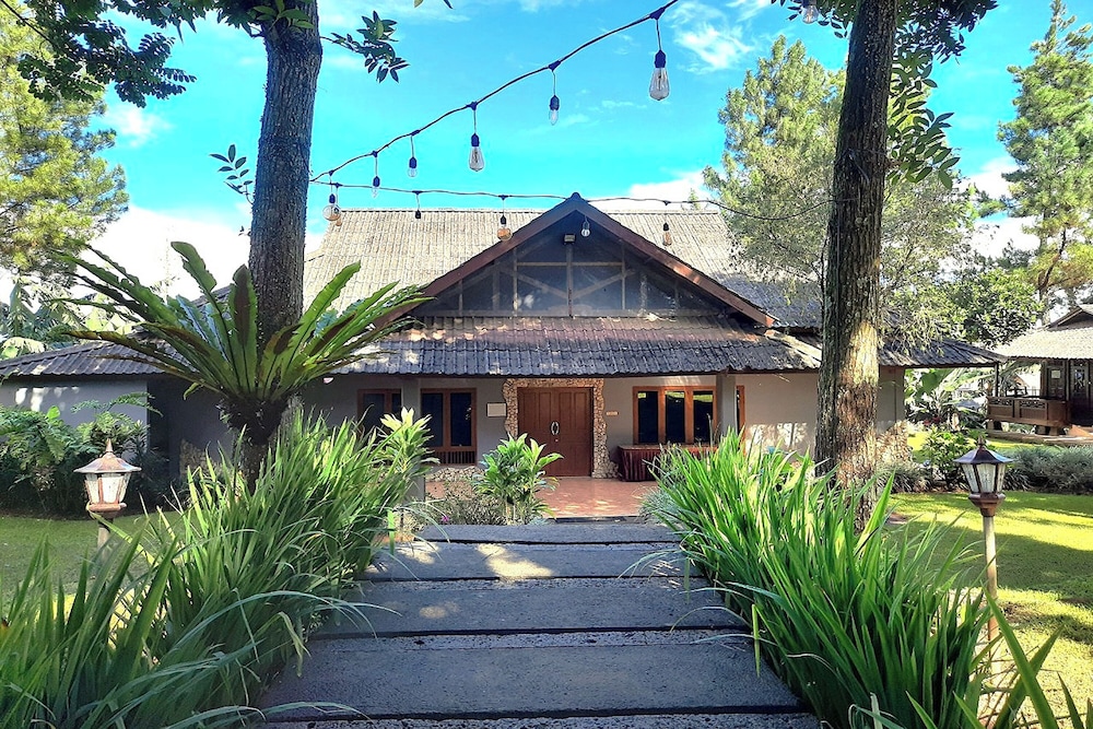 Tjapoeng Resort Pancawati