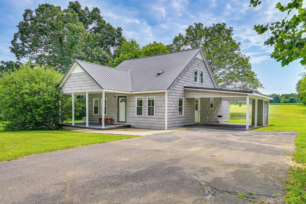 Peaceful Murray Home ~ 8 Mi to Kentucky Lake! view 4