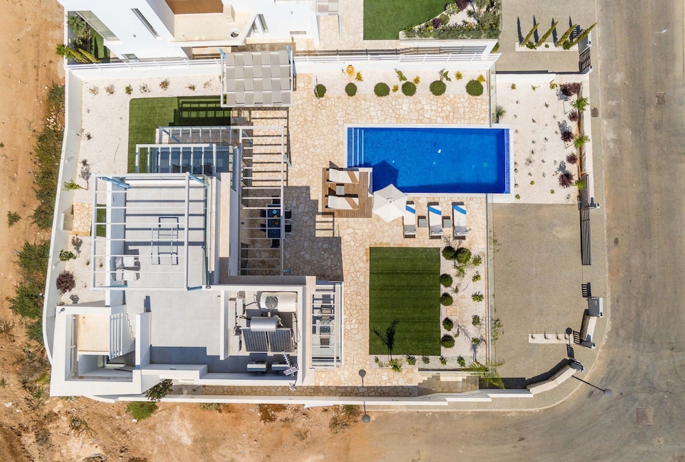 Mylos Lifestyle Seaview Villa 21