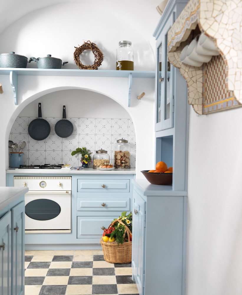 OIA Unique Homes by K&K