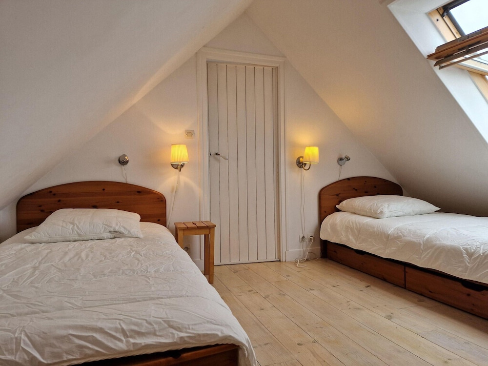 Breton Property With sea View, Plougasnou view 4