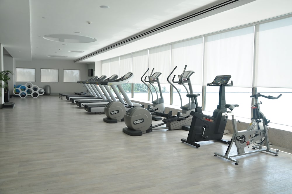 Mumbai Vacations - Taj Lands End - Property Image 8