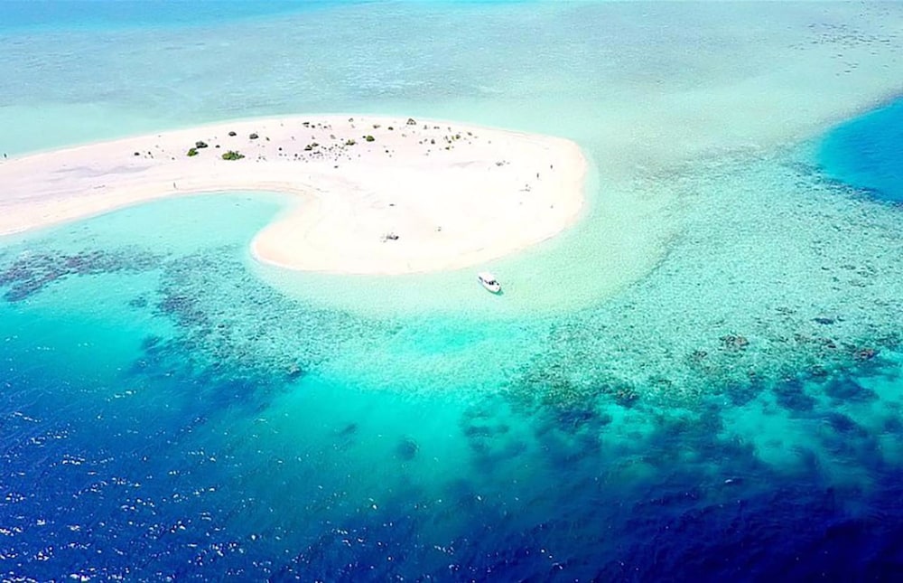 Velana Beach Hotel Maldives