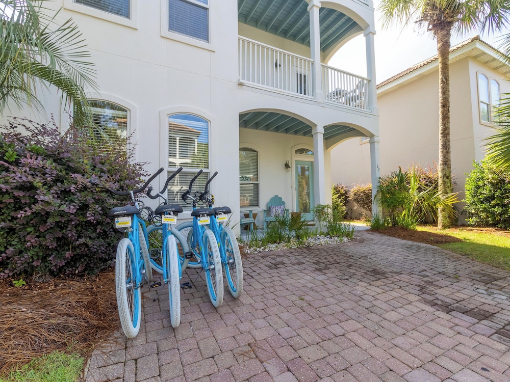 30A Dreamin' by Southern Vacation Rentals