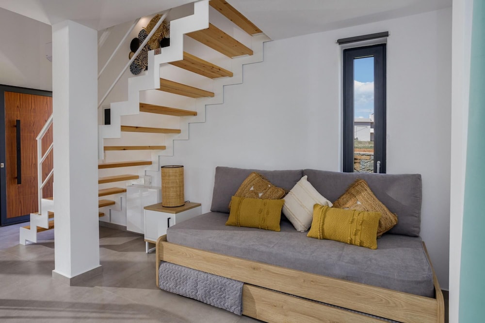 Hermagio Villa Mary by Estia view 3