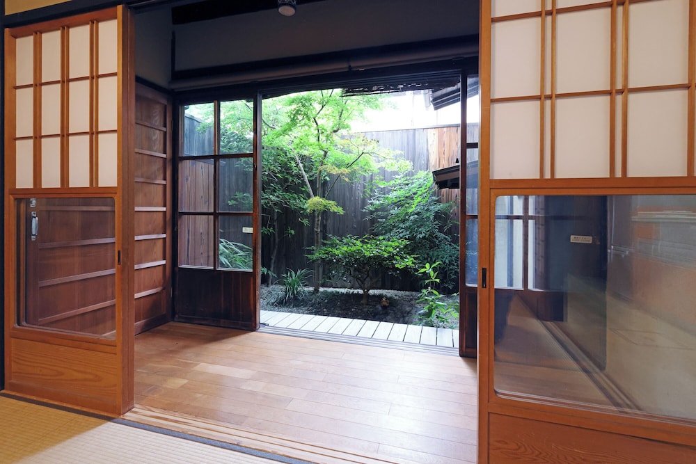 Heian Kyu Dairi No Yado