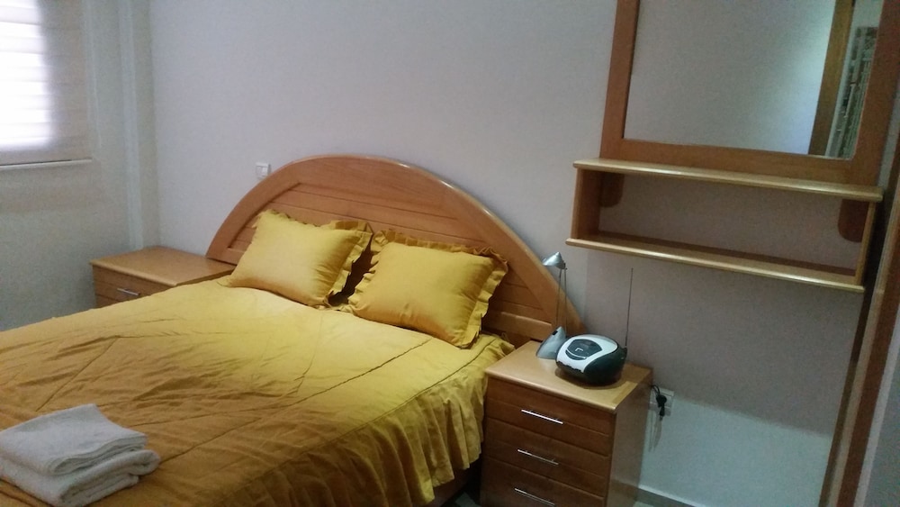 Golden Ashraf Apartment